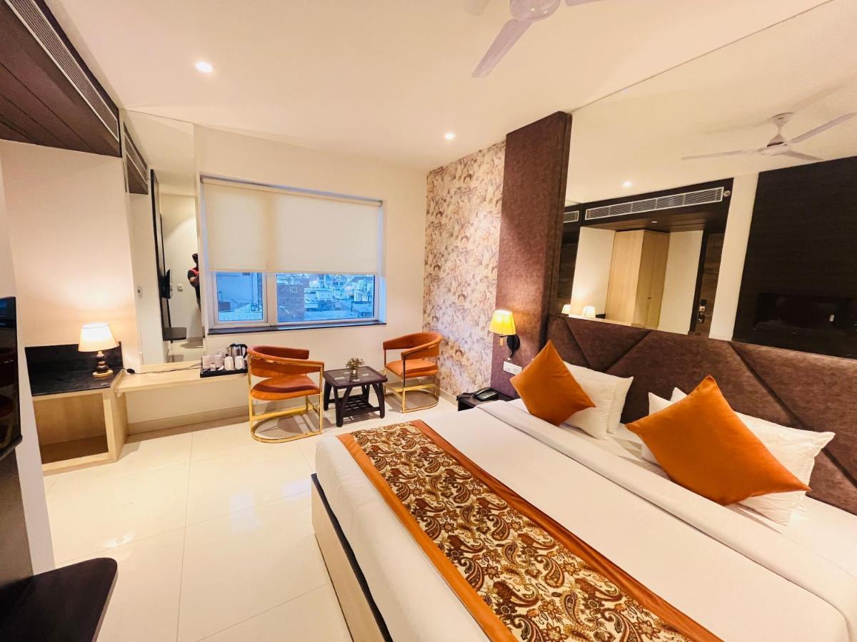 Hotel The Savode - Just 2 Mins From Golden Temple Amritsar Bagian luar foto