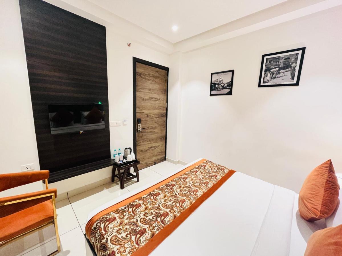 Hotel The Savode - Just 2 Mins From Golden Temple Amritsar Bagian luar foto