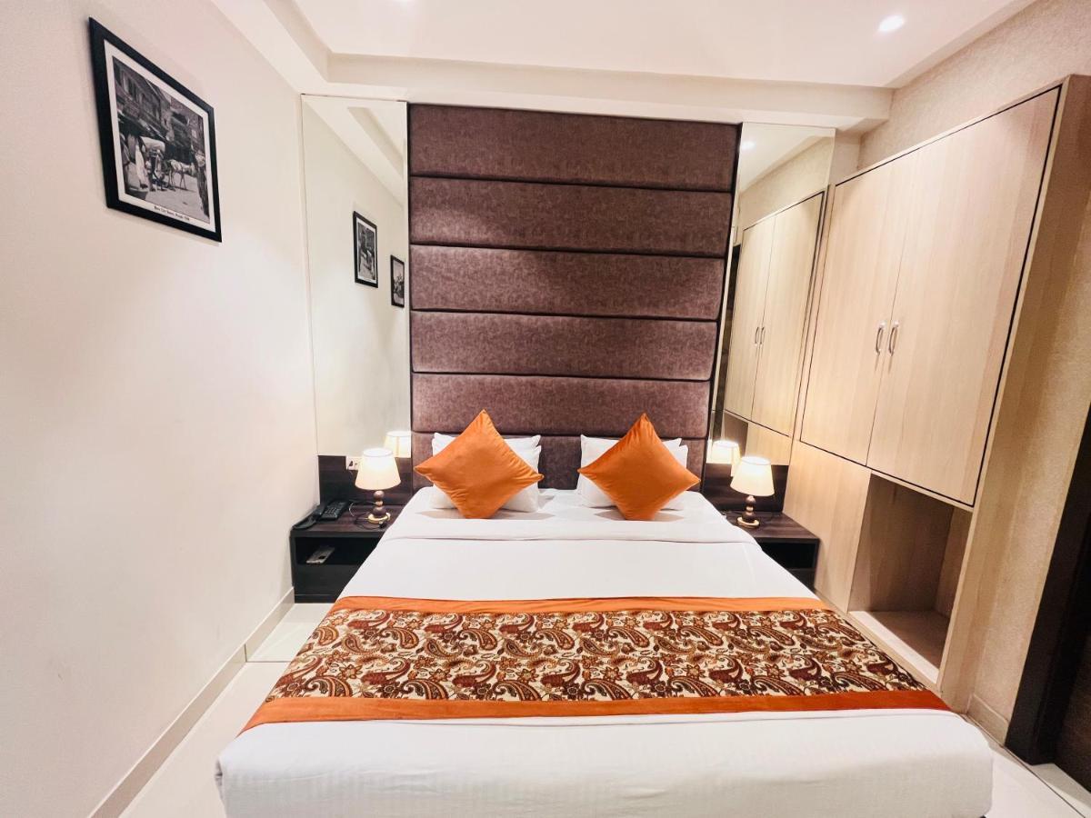 Hotel The Savode - Just 2 Mins From Golden Temple Amritsar Bagian luar foto