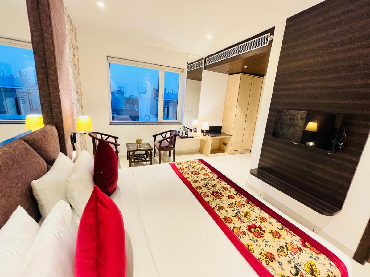 Hotel The Savode - Just 2 Mins From Golden Temple Amritsar Bagian luar foto